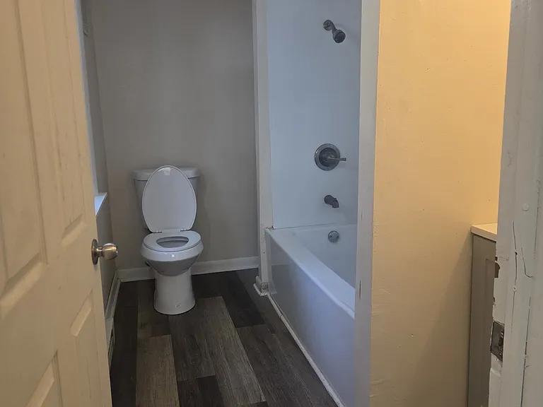1034 Lehigh St #1 — Photo 6