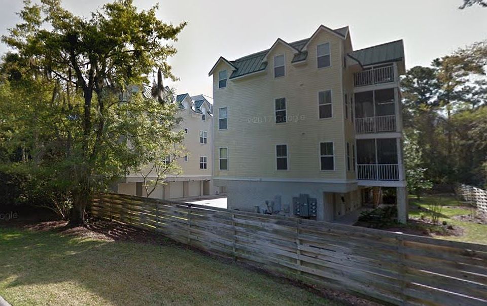 1st image of 154 Shady Brook Cir Unit 300