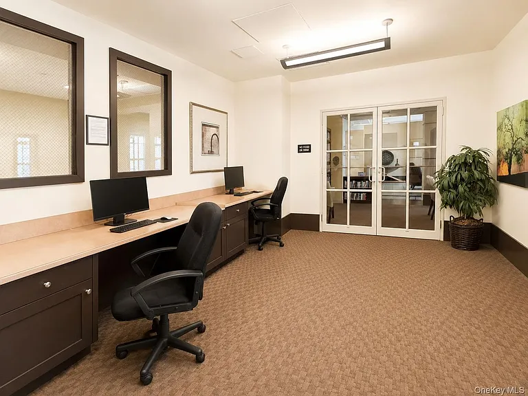 300 Mamaroneck Ave #629 — Photo 21