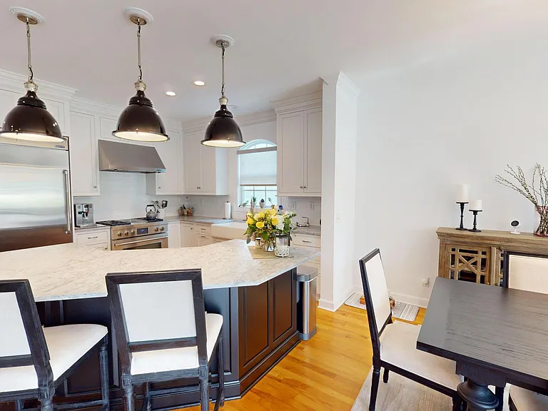 15 Yacht Harbor Ct — Photo 12