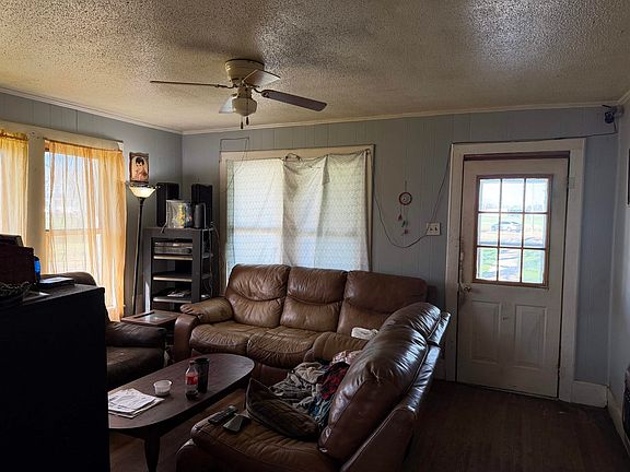 5th image of 690 Patterson Rd