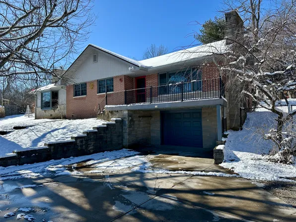 7244 Locust Lake Dr W, Spencer, IN 47460