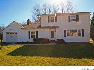 182 Gate House Trl, Henrietta, NY 14467