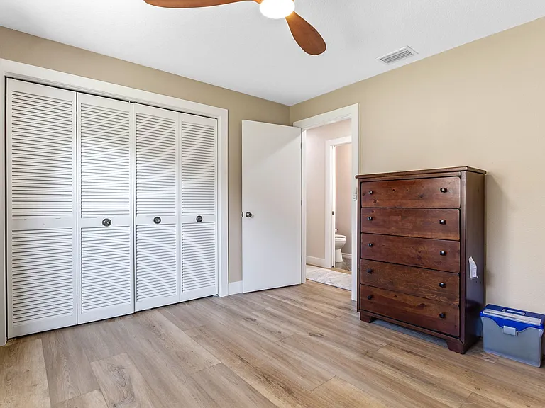 2757 Country Woods Ln — Photo 18