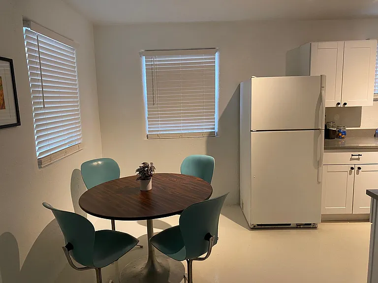 120 Walter St SE #D — Photo 20
