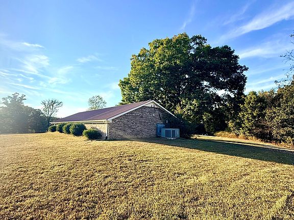 4th image of 1057 Houston Smith Rd