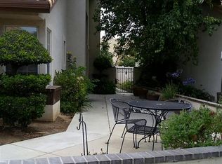 962 Oakland Hills Dr, Banning, CA 92220