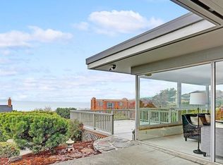 2361 NW Blue Ridge Dr, Seattle, WA 98177