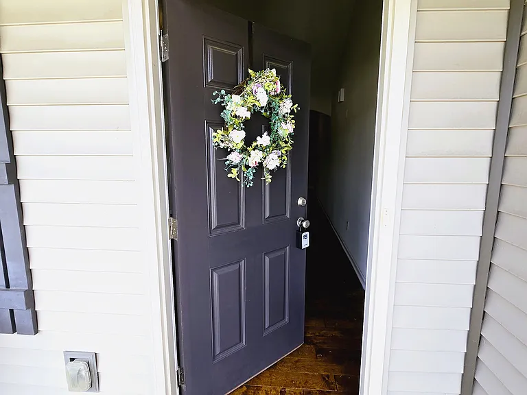 218 N Stonegate Dr — Photo 6
