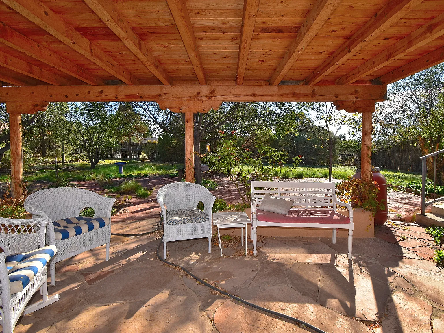 2 bed, 1.5 bath, 1700 sqft, $3,500 — Photo 3