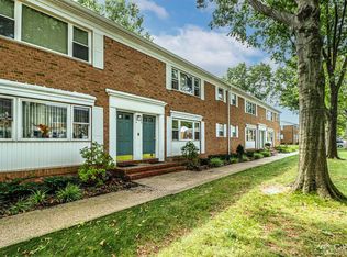 170 Evergreen Rd #16A, Edison, NJ 08817