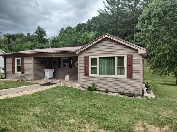 4037 Eggleston Rd, Pearisburg, VA 24134