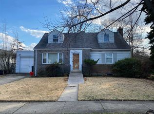 310 Laurel Rd, West Hempstead, NY 11552