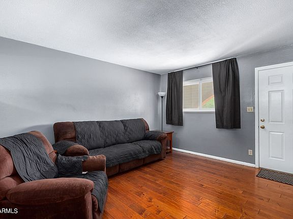 5th image of 2224 W Aster Dr