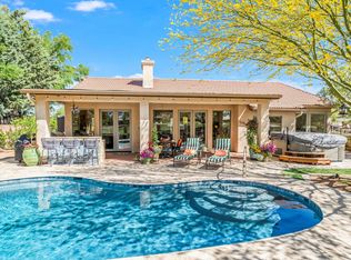 1374 N Night Heron Dr, Green Valley, AZ 85614