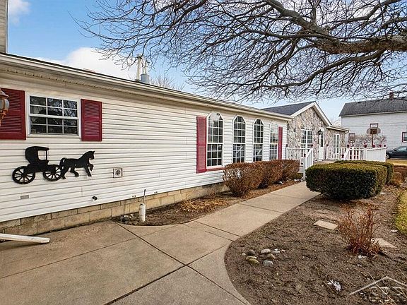 2nd image of 4085 Two Mile Rd