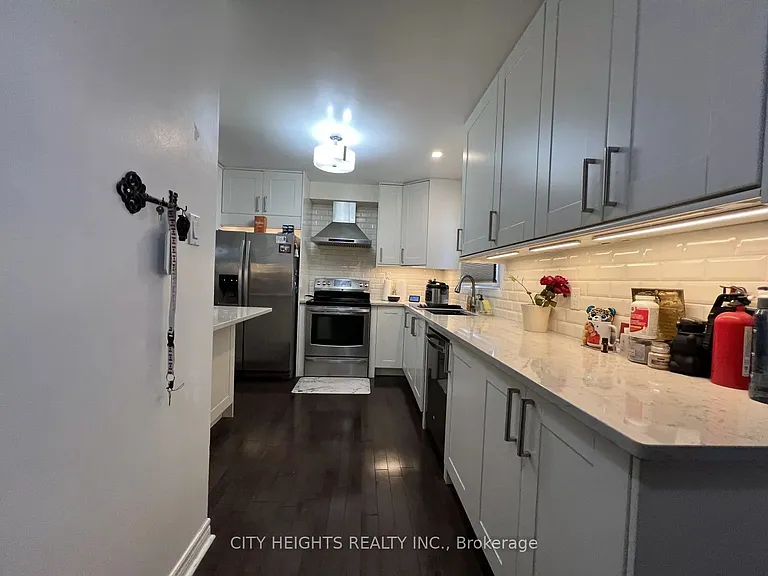 45 Hansen Rd N #20 — Photo 14