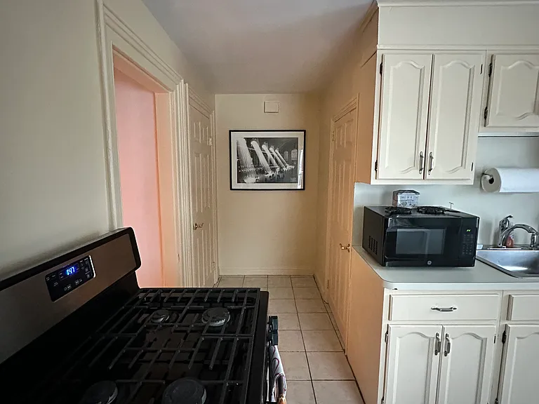23 Denman Ave #3 — Photo 4