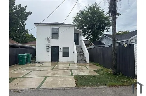 1847 NW 18th Ave Photo 1
