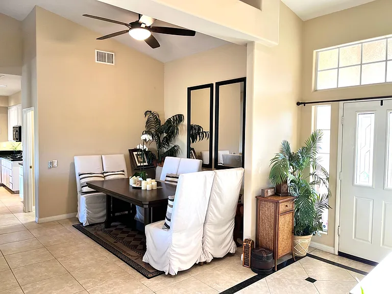 45235 Crystal Springs Dr — Photo 21