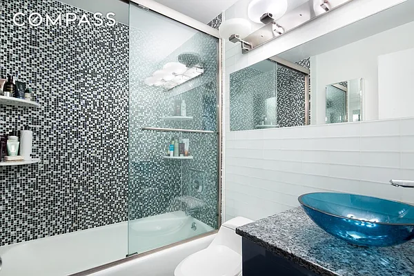 Rented by Compass | media 8