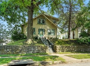 101 S Willis Ave, Independence, MO 64050