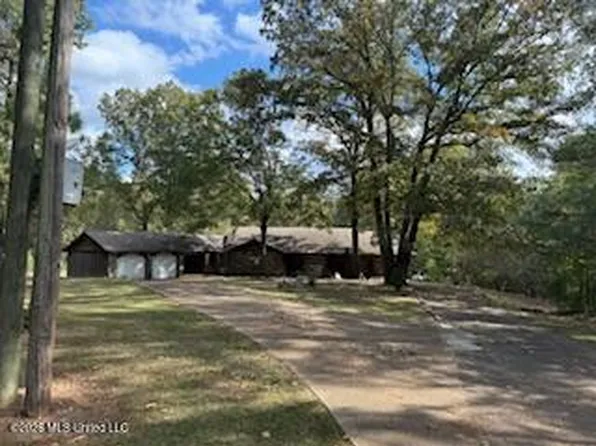 9002 Highway 51, Courtland, MS 38620