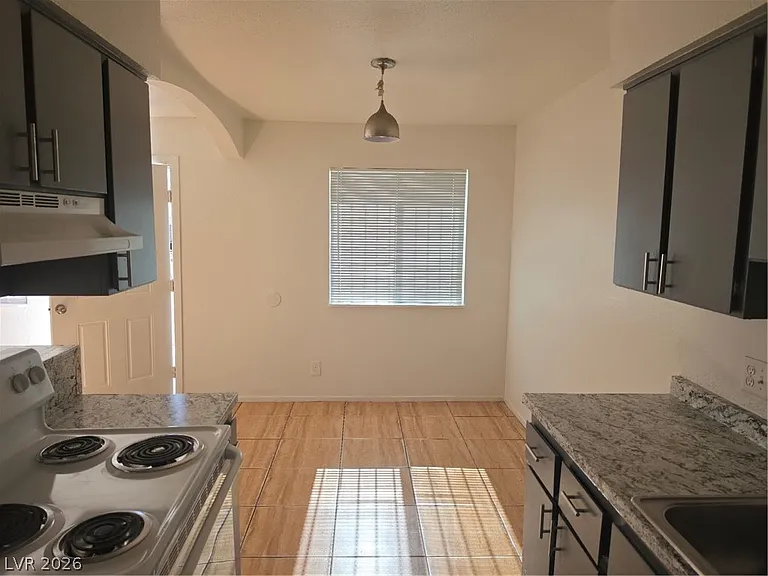 1809 Putnam Ave #0 — Photo 12