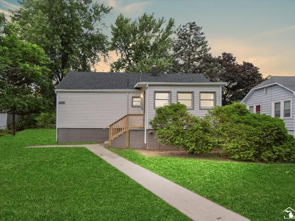 5763 Nelson Dr, Newport, MI 48166