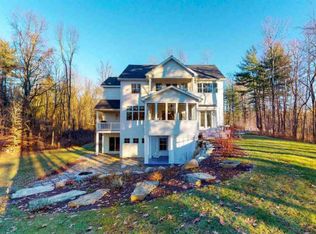 2 Battleridge Pl, Stillwater, NY 12170