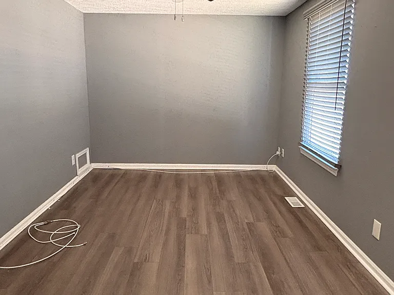 57 Vanderbilt Ct — Photo 5