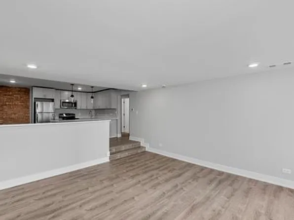 1225 Lasalle St, Chicago, IL 60610