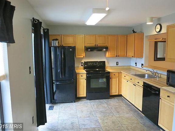 2nd image of 13612 Wildflower Ln