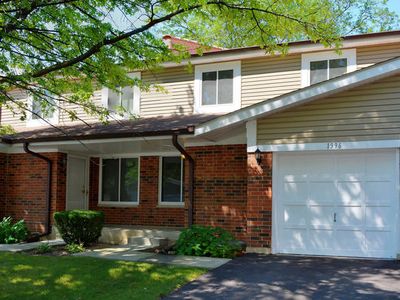 1996 N Heritage Cir, Palatine, IL, 60074