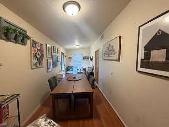 726 Encino Dr — Photo 9
