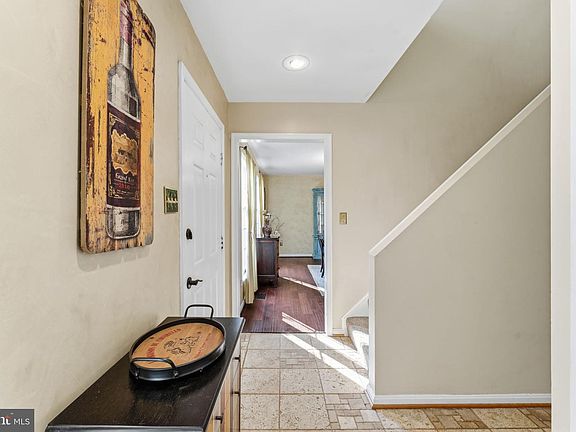 4th image of 509 Central Avenue Ct