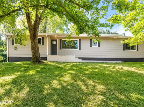 242 Oak St, Maynardville, TN 37807