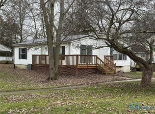 203 E Daggett St, Antwerp, OH 45813