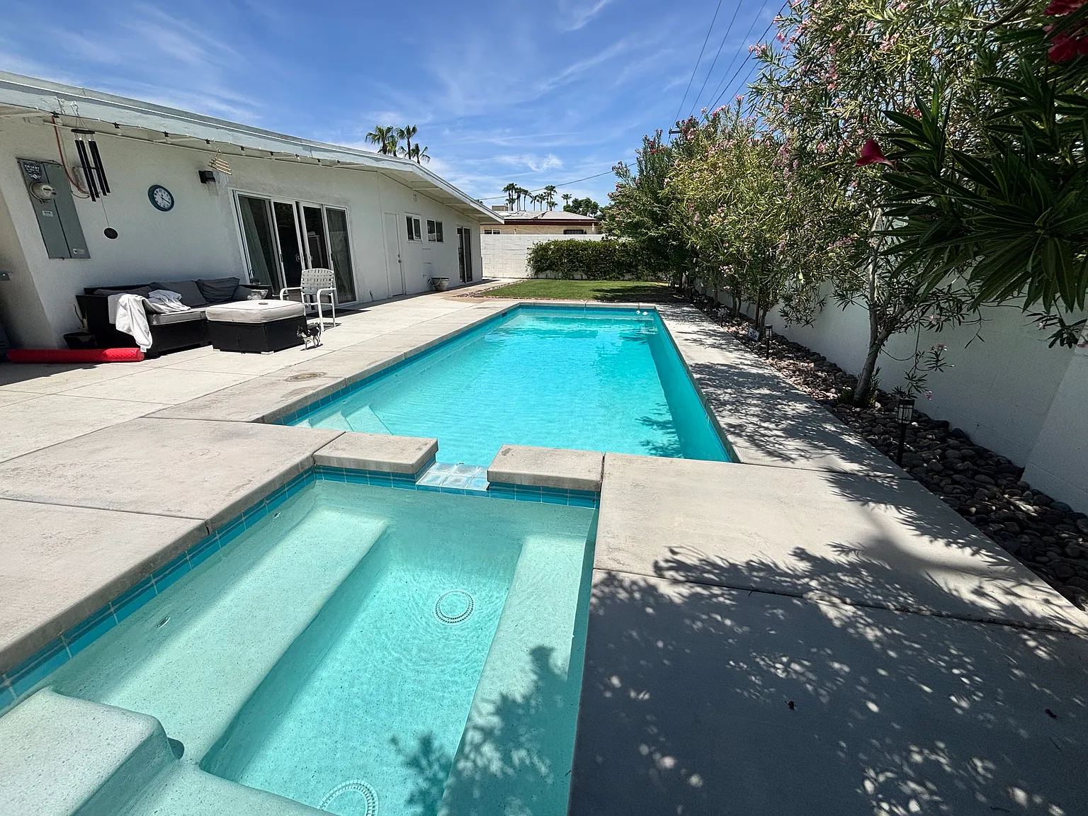 3 bed, 1381 sqft, $4,350 — Photo 3