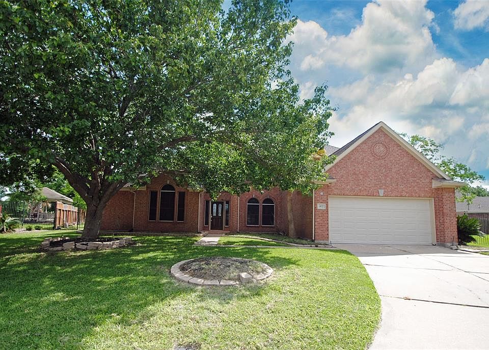 1st image of 307 N Elder Grove Dr