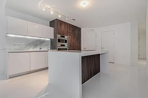 851 NE 1st Ave #2209 Photo 1