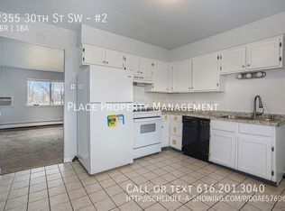 2355 30th St SW APT 2, Wyoming, MI 49519