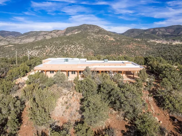 4 Colorado Pl, High Rolls Mountain Park, NM 88325
