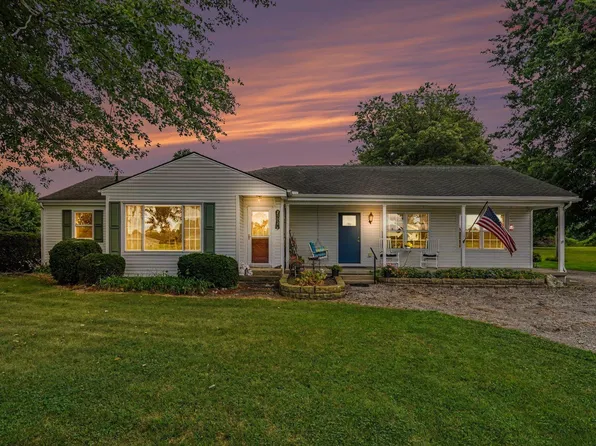 29927 State Road 4 Rd, North Liberty, IN 46554