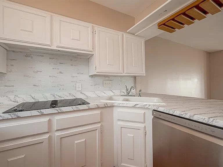 10 Mariner Village Dr — Photo 21