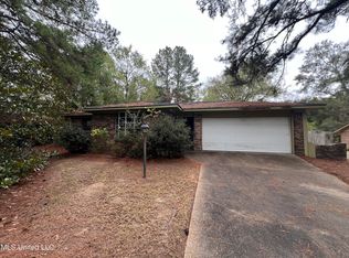 615 Chelsea Dr, Jackson, MS 39212
