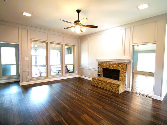 2nd image of 3929 Alto Ave