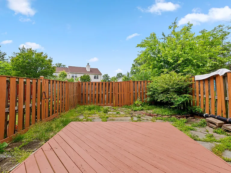 2178 Mager Dr — Photo 10