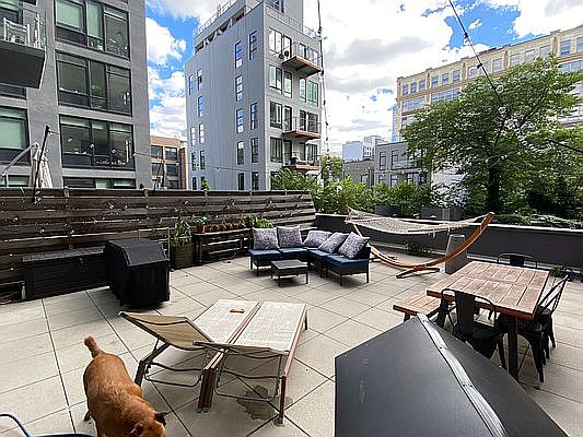 3rd image of 180 Nassau St APT 2B