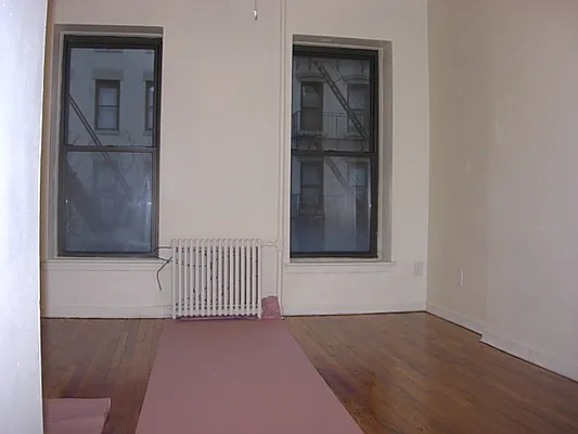 Rented by null | media 14